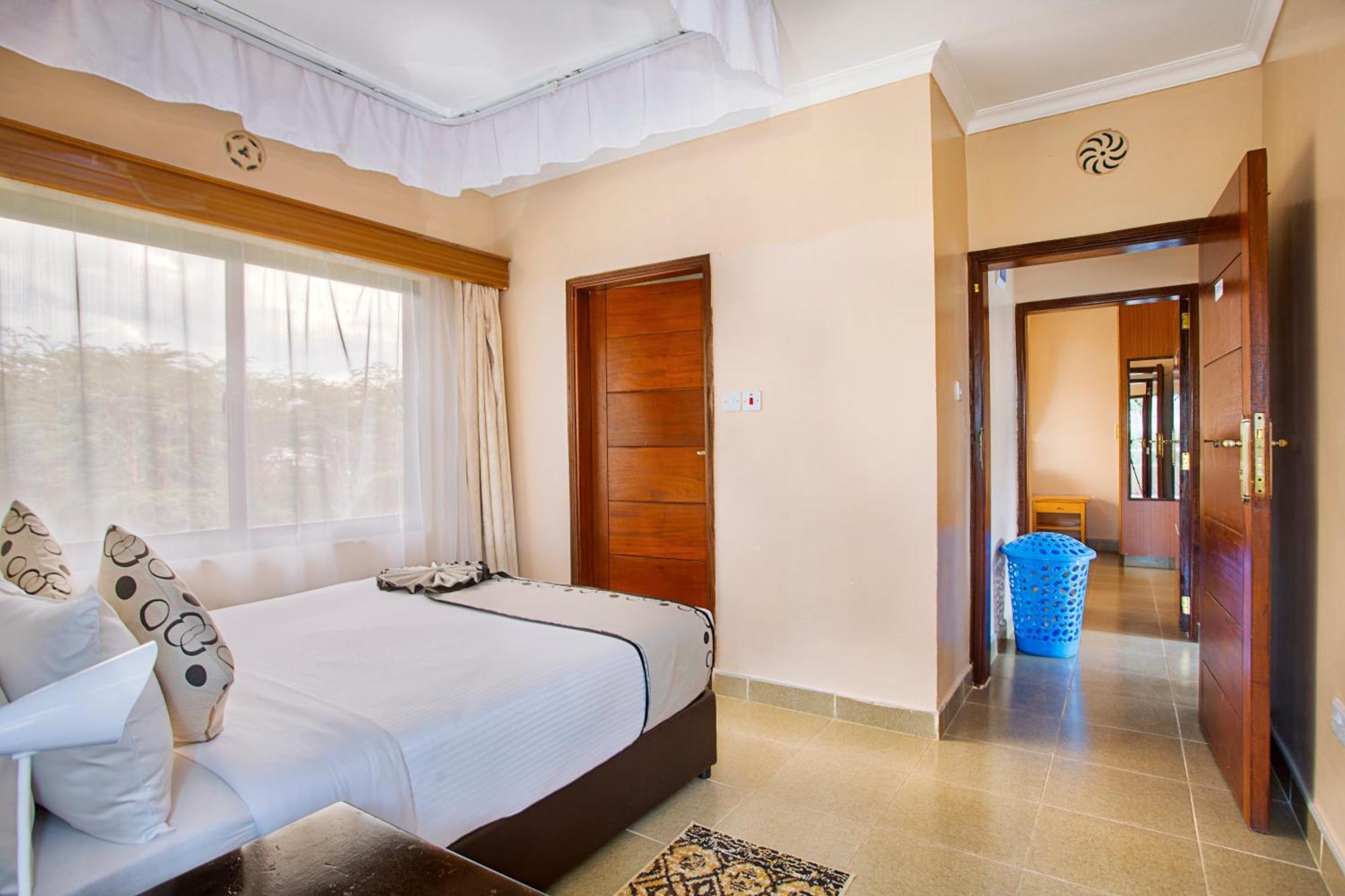 Chambai Hotel Naivasha Exterior photo