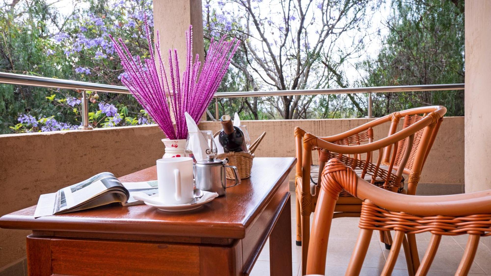Chambai Hotel Naivasha Exterior photo